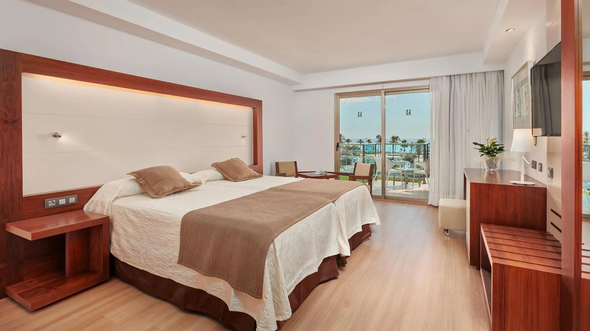 Hipotels Cala Millor Park 4*, Cala Millor (Mallorca)